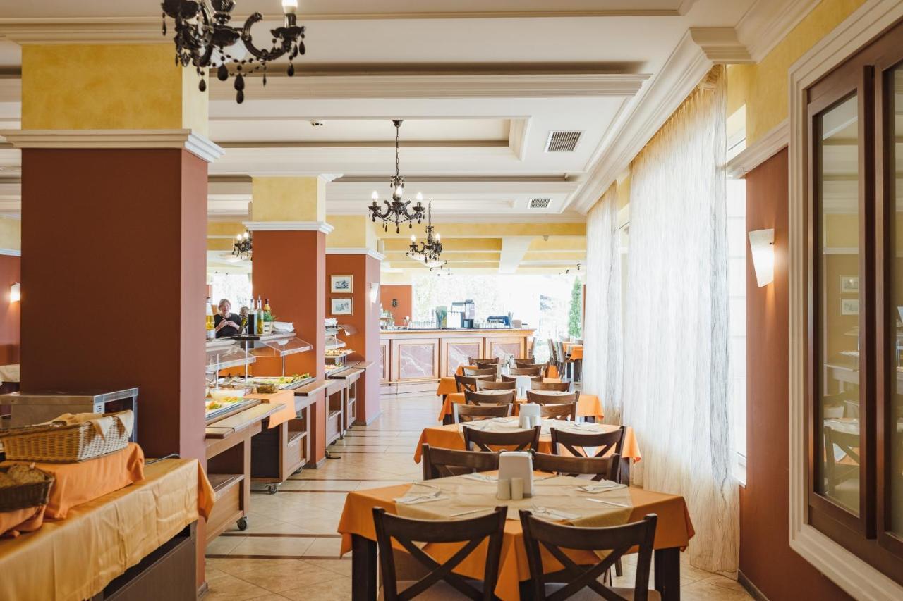 Festa Pomorie Resort Dış mekan fotoğraf