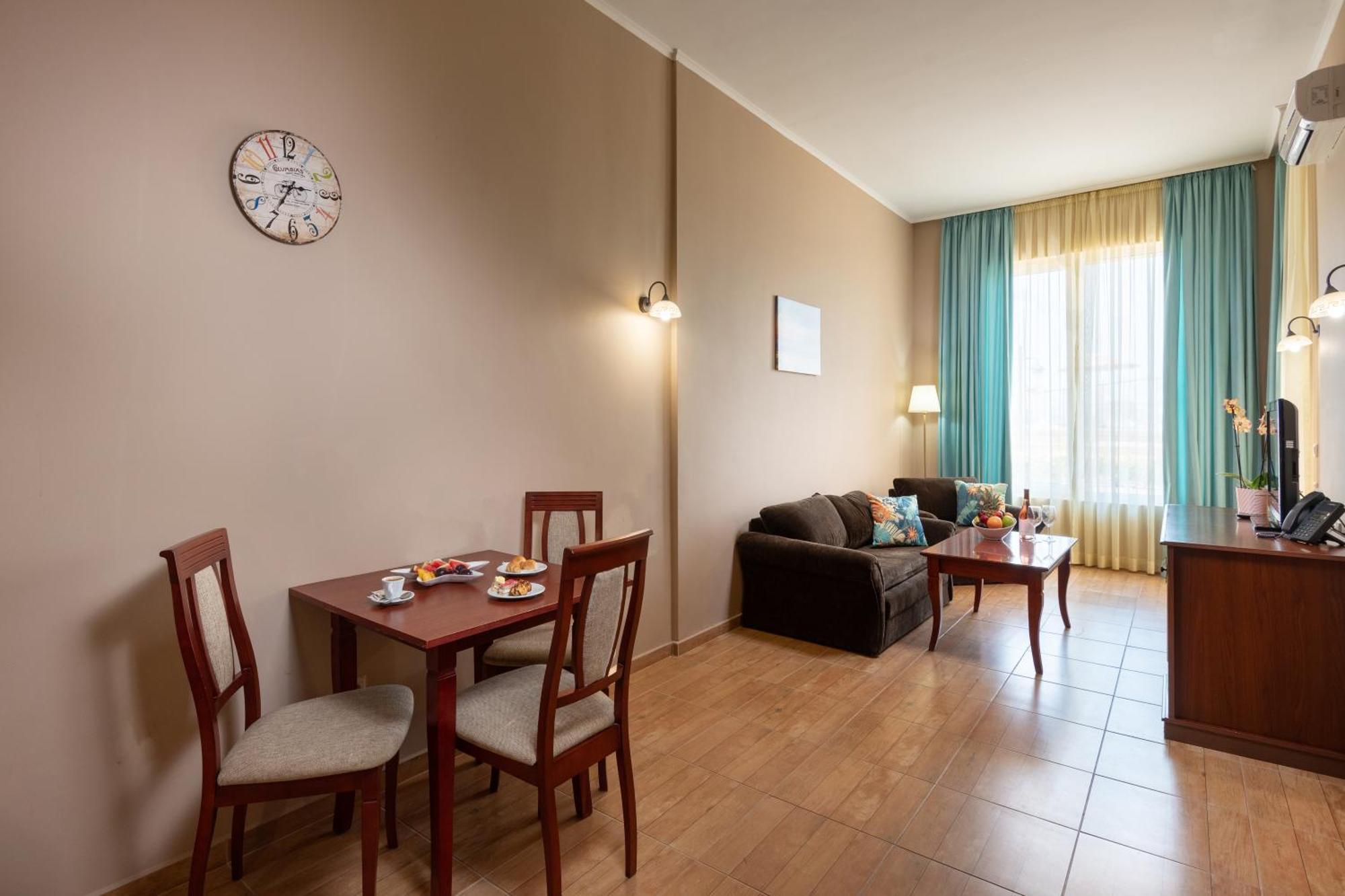 Festa Pomorie Resort Dış mekan fotoğraf